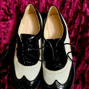 Classic Black and White Women's Oxfords